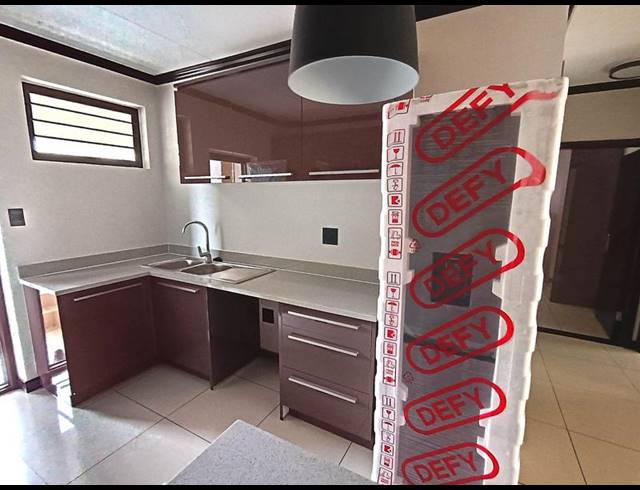 2 BEDROOM PROPERTY TO RENT IN BLUE HILLS